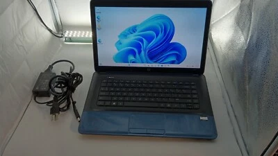 HP 2000 (532) w/charger.AMD E-300.8GB.240GB SSD.Radeon Graphic.Optical.15.6".W11 - Image 1 of 4
