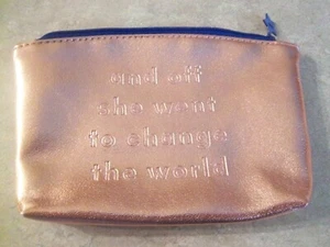 Nuova borsa trucco oro rosa Ipsy ""And Off She Went To Change The World"" laurea - Foto 1 di 5