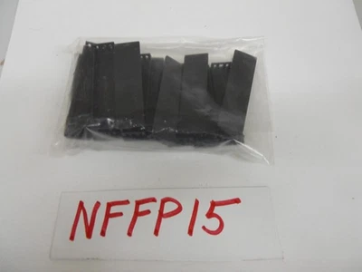 Placas de llenado Square D NFFP15 - ¡NUEVAS!  Bolsa de 15. Foto 1 de 2