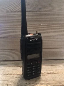 HYT TC-580V Black Handheld Two Way Radio Walkie Talkie - Free Shipping - (READ) - Picture 1 of 8