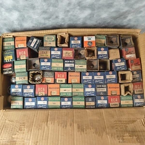 Vintage Mixed Lot RCA Sylvania GE Radio Tubes Assorted Models 📻 - Bild 1 von 6