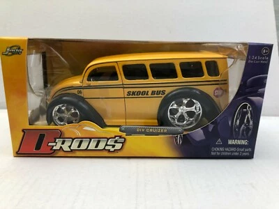JADA D-RODS DIV CRUISER 1:24 SKOOL 学校巴士黄色压铸模型汽车 #88 — 第 1/4 张图片