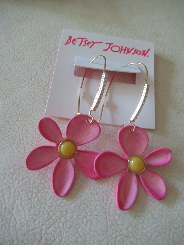 Betsey Johnson Large Pink Flower Drop Earrings Js413