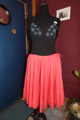 FALDA SKATER CORTA CON CORDÓN CORAL INTERNACIONAL BOHO VS MODA XL Foto 1 de 4