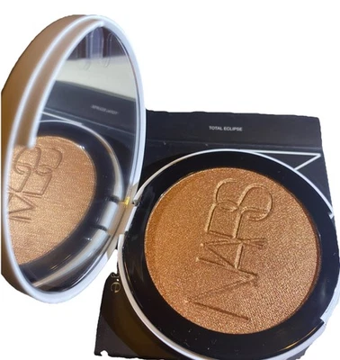 NARS Light Reflecting Powder Luminizer Refillable Color TOTAL ECLIPSE 6 g - Image 1 of 4