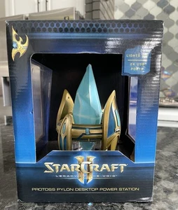 Central eléctrica de escritorio Starcraft II Legacy Of The Void USB Protoss Pylon NUEVA EN CAJA LEER - Imagen 1 de 12