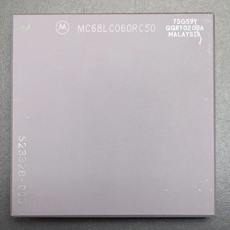 Motorola MC68LC060RC50 Processor MC68060 32Bit CPU PGA 50MHz Microprocessor - Image 1 of 2