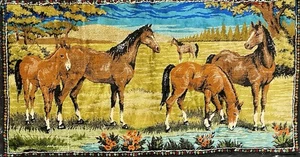 NICE VINTAGE HORSES VELVETY VELOUR TAPESTRY WALL HANGING! #1 - Picture 1 of 9
