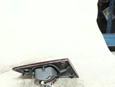 1999 Toyota Corolla RH Maroon Tail Light Assembly OEM 487811 Used - Изображение 1 из 4