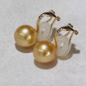Beautiful AAA+ Natural 8-9mm Gold South Sea Round Pearl clip on Earrings - Picture 1 of 7