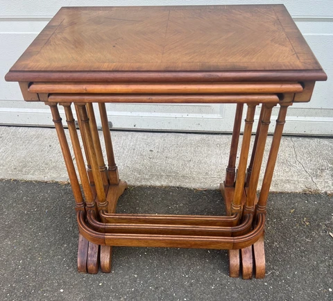 VINTAGE SIMON LOSCERTALES BONA 3PIECE SET OF NESTING SIDE TABLES Cover