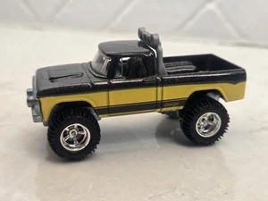 Hot Wheels Garage ‘70 Dodge Power Wagon Yellow Black Loose VHTF - Picture 1 of 6