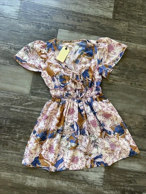 Vestido informal azul Band of the Free para mujer talla pequeña estampado floral lazos bohemios ajustados Foto 1 de 4