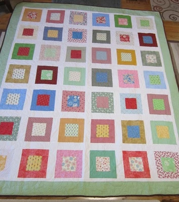 Edredón hecho a mano tamaño queen/completo EE. UU. - Bloques enmarcados retazos - 75" x 86" Foto 1 de 4