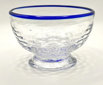 Tigela estilo Stiegel de vidro soprado à mão aro de cobalto plano com pés de diamante - Imagem 1 de 4