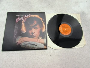 DAVID BOWIE LP YOUNG AMERICANS ORIGINAL UK 1975 1st PRESSING NEAR MINT - Picture 1 of 7
