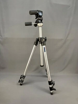 Professional Camera Tripod Monfrotto 190/KG24 w 3030 Head Made in Italy - Image 1 of 4
