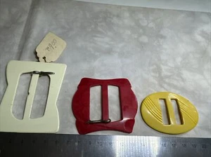 Lot of 3 Vintage Celluloid/Early Plastic Buckles c. 1930s/40s - Bild 1 von 5
