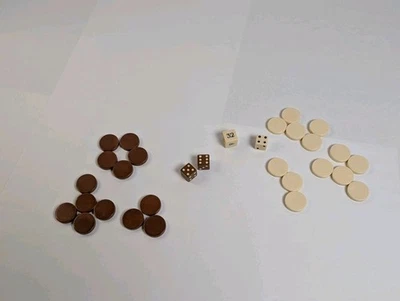 Backgammon Piezas de Repuesto Marrón y Crema Lote de 13 Crema, 13 Marrón, 4 Dados Foto 1 de 4