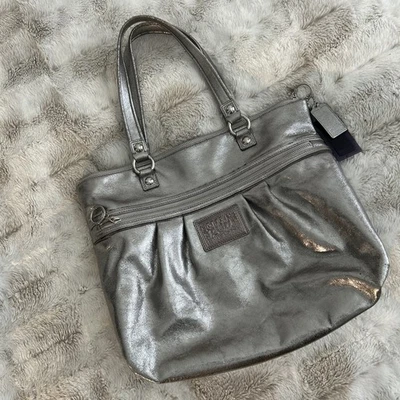 Coach Poppy Leather Silver Metallic Glam Pleated Purse Tote Bag 3 Bag Charms - Image 1 of 4