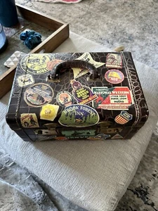 Antique Royalshire ONE OF A KIND Crocodile Suitcase Trunk Alligator VTG - Picture 1 of 12