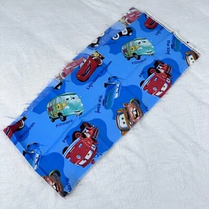 Disney Cars Mater Saetta McQueen Fillmore Tessuto Cucito Artigianato 8 x 44 in Pezzi - Foto 1 di 5