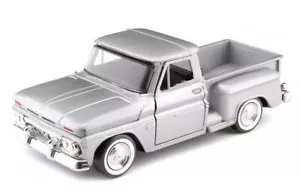 MOTOR MAX - Camioneta CHEVY C10 Fleetside 1966 Plata - 1/24 - MMX79379ARGENT - Imagen 1 de 3