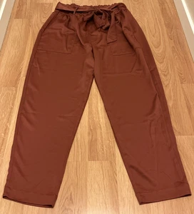 Abercrombie & Fitch Satin Cropped Pants Paperbag Tie Size XL Rust/Bronze NWT - Picture 1 of 9