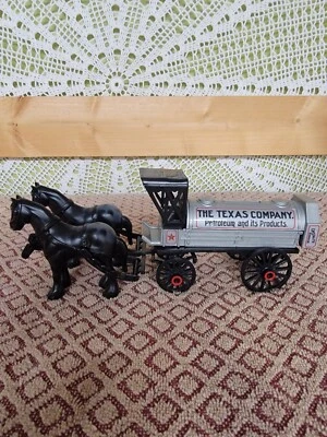 ERTL Early 1900s Texaco Horse Tanker Die Cast Bank New In Damaged Box Made 1991 - Image 1 of 4