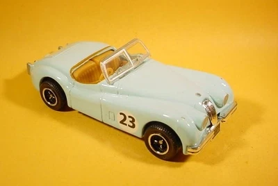 MATCHBOX SUPERFAST BABY AZUL JAGUAR XK 120 MB22-E SUELTO Foto 1 de 2
