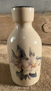 Home Garden Party Vintage USA 2002 Floral Steinzeug 6 1/4" hoch 12 Oz. Flasche - Bild 1 von 5