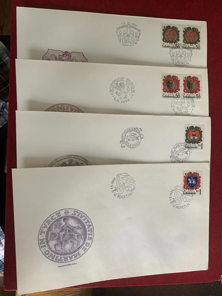 Checoslovaquia 1984 FDC x 4 CITY ARMS KUTNA HORA TURNOV MARTIN MILEVSKO Foto 1 de 1