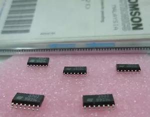 10 pieces/10 pieces MC3302D 4-speed comparator equivalent LM3302D SMD14 NEW ~ - Picture 1 of 4