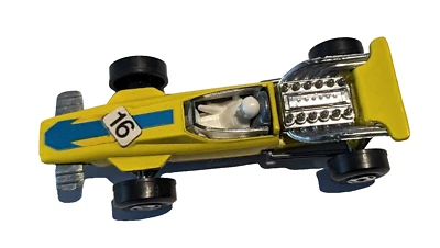 Mint Loose Matchbox Superfast 34 Ferrari Formula 1 Racing Car Transitional Lemon - Image 1 of 4