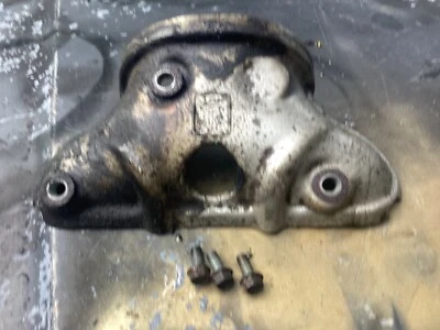 Hyundai Azera 2008 colector de escape delantero protector térmico protector contra salpicaduras OEM usado Foto 1 de 3