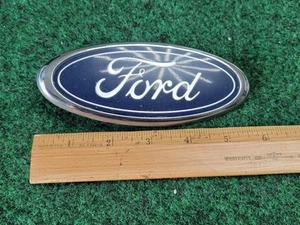 97-02 FORD EXPEDITION F150 E150 FRONT GRILLE OVAL BLUE EMBLEM BADGE 5-3/4 1M1 - Picture 1 of 6