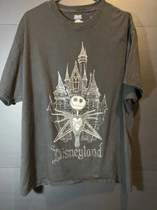 Disneyland Castle Nightmare BEFORE CHRISTMAS Mens TSHIRT XL Jack Skellington - Picture 1 of 9