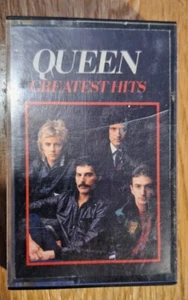 Queen Greatest Hits - EMI 1981 UK Classic Rock Cassette Tape - Picture 1 of 10