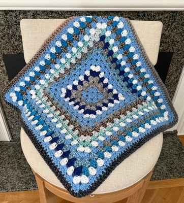 Crochet Granny Square Blanket Afghan Baby Toddler Multicolor Blue Chunky 24"x24" - Image 1 of 4
