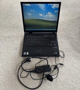 IBM Thinkpad R52 Laptop Windows XP DOS 15" LCD - Picture 1 of 10