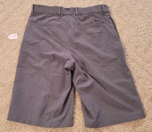Nike Boys Shorts Size X-Large Gray Polyester Spandex With Waist Adjusters 6979 - Picture 1 of 8