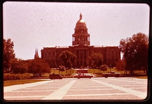 1980's Downtown Denver CO Capitol Building Crosswalk Vintage 35mm Photo Slide - Bild 1 von 2
