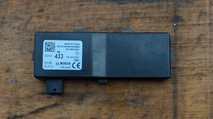 VAUXHALL CORSA E CENTRAL LOCKING MODULE RECEIVER 13503204 - Picture 1 of 2