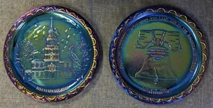 2 Plates LIBERTY BELL & INDEPENDENCE HALL Bicentennial Indiana Carnival Glass 8" - Picture 1 of 5