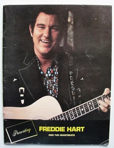 FREDDIE HART & THE HEARTBEATS ~ 70er Jahre Souvenirbuch HANDSIGNIERT! - Bild 1 von 7