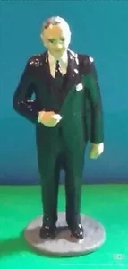 SPIELZEUG SOLDATEN BLECH 2. WELTKRIEG AMERIKANISCHER PRÄSIDENT ESIENHOWER 60 MM - Bild 1 von 1