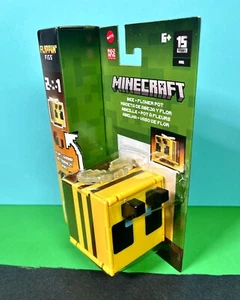 2024 Minecraft Flippin’ Figs - BEE + FLOWER POT 2-in-1 Figure - Picture 1 of 8
