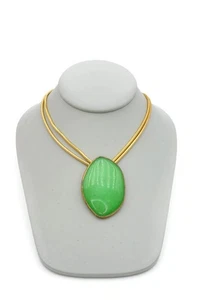 Collar Vintage Tono Dorado Cabujón Verde 19" - Imagen 1 de 7
