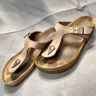 Sandalias Birkenstock Gizeh para mujer EE. UU. 3 UE 34 tangas cuero natural plantilla de corcho Foto 1 de 4