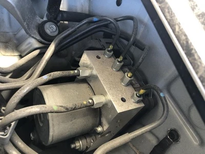 Anti-Lock Brake Part Assembly 6 Cylinder RWD Fits 14-17 INFINITI QX70 917546 - Image 1 of 4